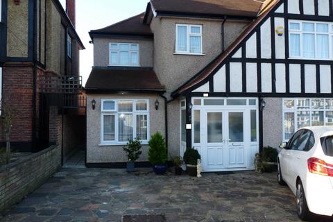 undefined, Lapstone Gardens, Kenton, HA3