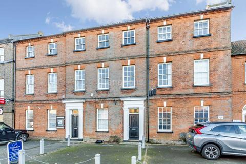 Office to rent, Market Place, Swaffham