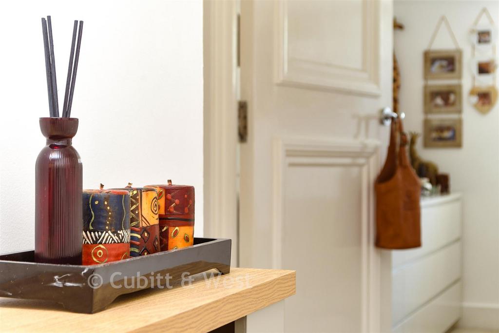 Internal Lifestyle Photograph