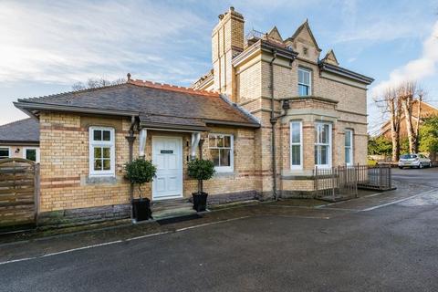 3 Bedroom Semi Detached House For Sale Lansdown Road Abergavenny 3 Bedroom Semi Detached House For Sale Lansdown Road Abergavenny