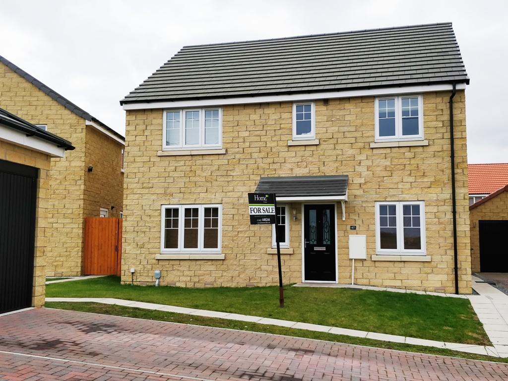 Hampstead Gardens, Kingswood, Hull, East Yorkshire, HU7 3LB 4 bed house