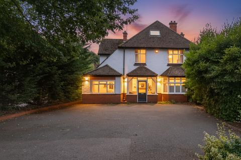 9 bedroom house of multiple occupation for sale, Carden Avenue, Brighton, BN1