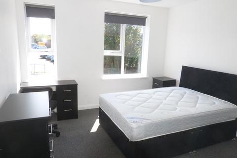 undefined, London Road, Gloucester