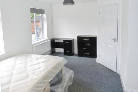 1 bedroom in a house share to rent, Heathville Road, Gloucester