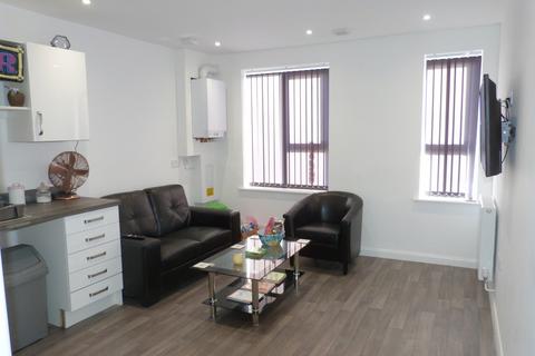 1 bedroom in a flat share to rent, London Road, Gloucester