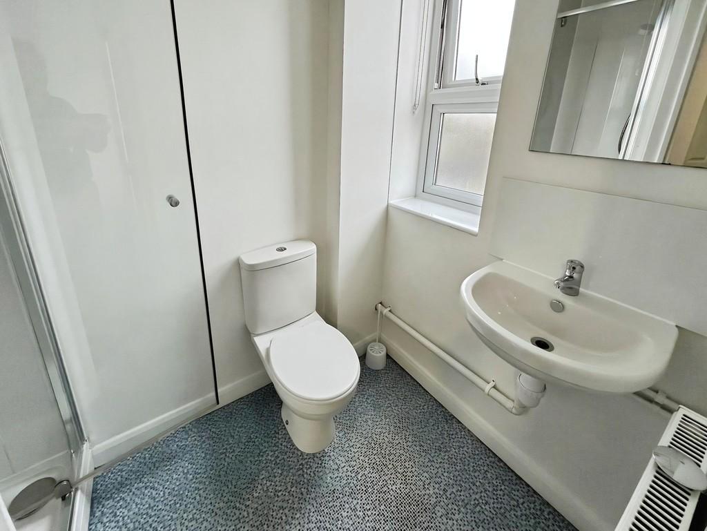 63a969f6-shower 20room