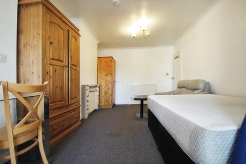 1 bedroom in a house share to rent, Wharton Road, Headington