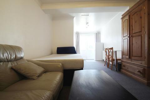 1 bedroom in a house share to rent, Wharton Road, Headington