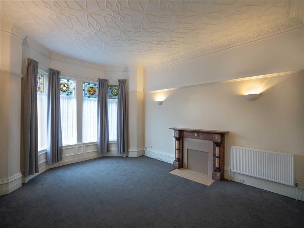 Scarisbrick New Road, Southport, Southport 1 bed flat £475 pcm (£110 pw)