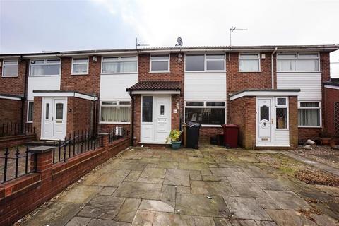 3 bedroom semi-detached house to rent, Dewhurst Road, Harwood