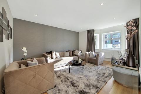 4 bedroom ground floor maisonette to rent, Colney Hatch Lane, Muswell Hill, London