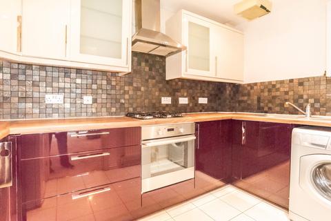 2 bedroom apartment to rent, Ribblesdale Avenue, London N11