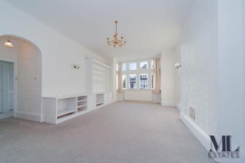 2 bedroom flat to rent, Crediton Hill, London NW6