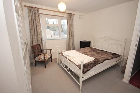 1 bedroom in a flat share to rent, Patten Ash Drive, Wokingham