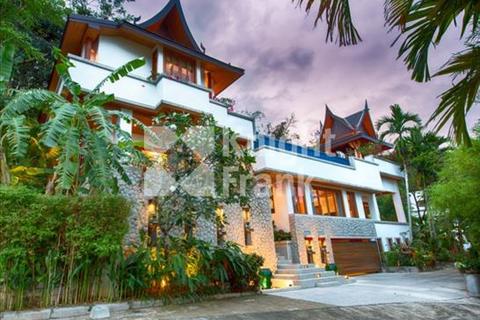 4 bedroom villa, Surin beach area, Phuket west coast
