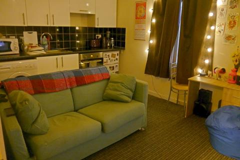 1 bedroom flat to rent, Burns Street, Nottingham