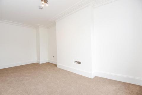 1 bedroom apartment to rent, Town Centre,  Aylesbury,  HP20