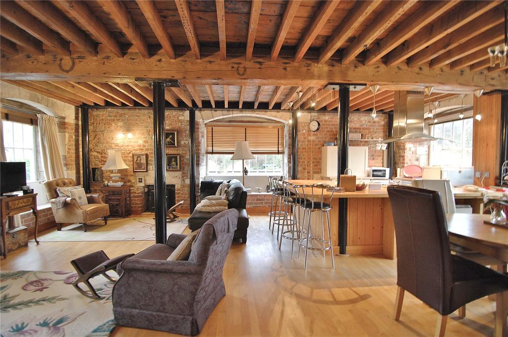 Playnes Mill, Dunkirk Mills, Nr Nailsworth, Gloucestershire, GL5 2 bed