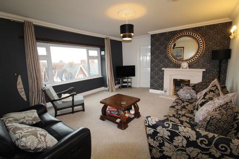 undefined, Grand Marine Durley Gardens