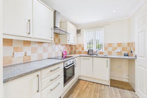 undefined, Rosewarne Park, Hayle - A delightful three bedroom home with two bathrooms and parking