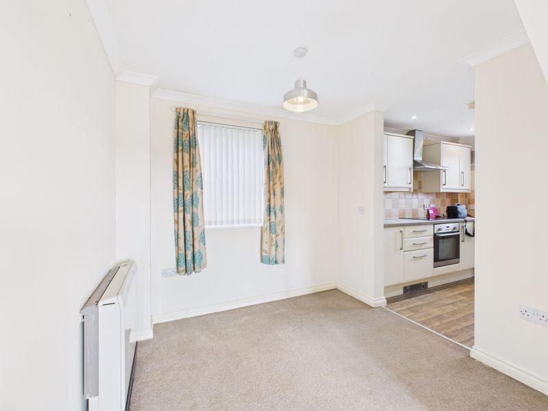 Dining area to...