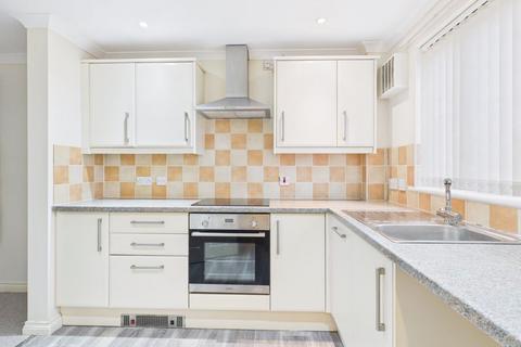undefined, Rosewarne Park, Hayle - A delightful three bedroom home with two bathrooms and parking