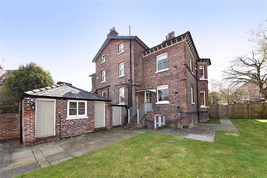 Trafford Road, Alderley Edge 5 bed semidetached house £950,000