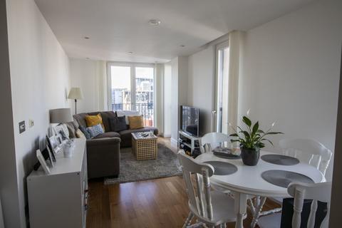 2 bedroom apartment to rent, Hayes Apartments, Cardiff City Centre