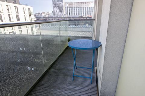 2 bedroom apartment to rent, Hayes Apartments, Cardiff City Centre