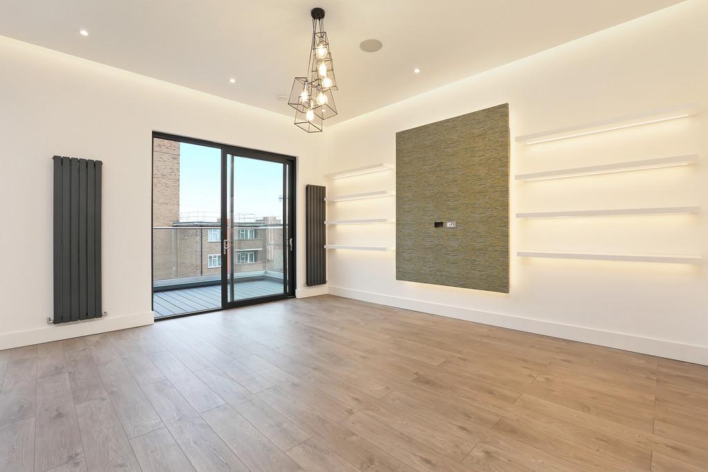 Open-Plan Kitchen/Lounge