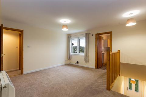 2 bedroom flat to rent, Miller Road, Inverness, IV2 3EN