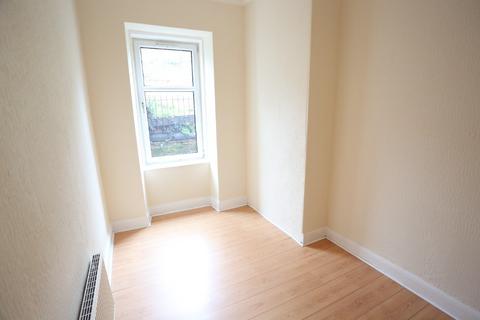 2 bedroom flat to rent, Wolseley Place, Meadowbank, Edinburgh, EH8