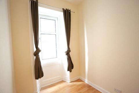 2 bedroom flat to rent, Wolseley Place, Meadowbank, Edinburgh, EH8