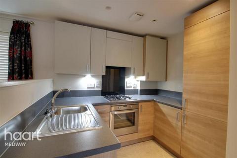 2 bedroom apartment to rent, Springhead Parkway, Gravesend