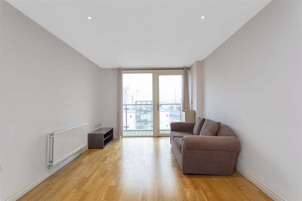 Viridian Apartments Battersea Park Road Nine Elms 2 Bed Flat Image 1 Of 15 Reception 2 Jpg