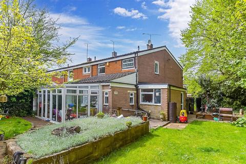 3 bedroom end of terrace house for sale, Timberbank, Vigo, Kent