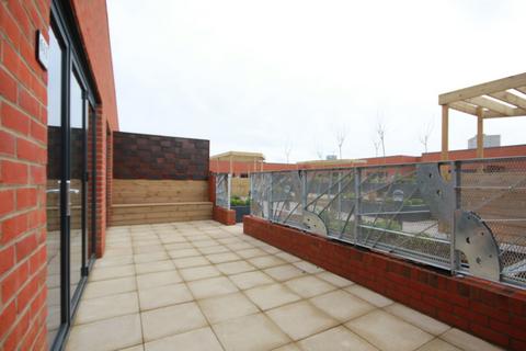 2 bedroom penthouse to rent, Kettleworks, Pope Street, Jewellery Quarter, B1