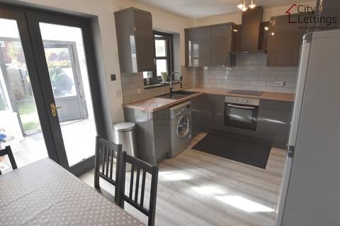 undefined, Lenton Nottingham NG7
