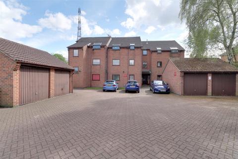 2 bedroom apartment to rent, The Friary, Lenton