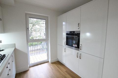 2 bedroom flat to rent, Brunswick Road, Brunswick, Edinburgh, EH7