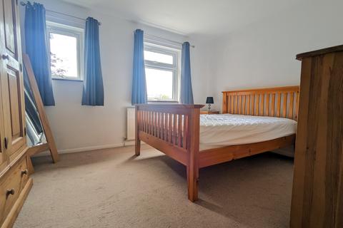2 bedroom flat to rent, Romsey   Narrow Lane   FURNISHED