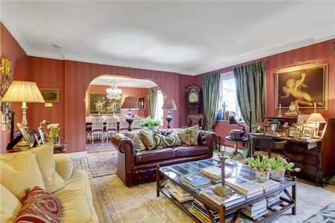 3 Bed Flats To Rent In Kensington Gardens Apartments 3 Bedroom Flat To Rent Montrose Court Princes Gate South Kensington London