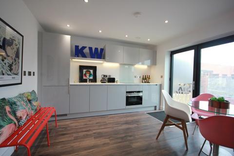 2 bedroom penthouse to rent - Kettleworks, Pope Street, Jewellery Quarter, B1