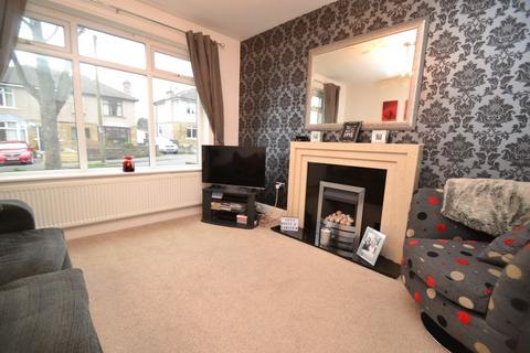 3 bedroom semi-detached house for sale - Thackley, Thackley BD10
