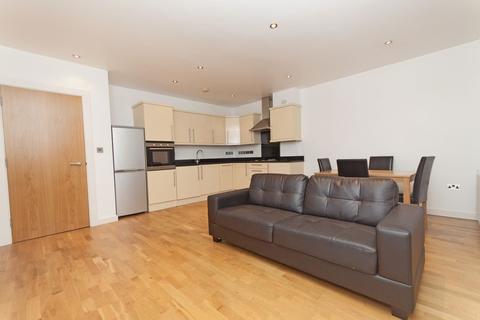 2 bedroom apartment to rent - Bourne Hill, Palmers Green London N13
