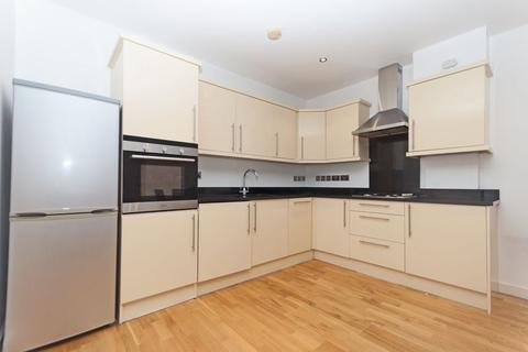 2 bedroom apartment to rent - Bourne Hill, Palmers Green London N13