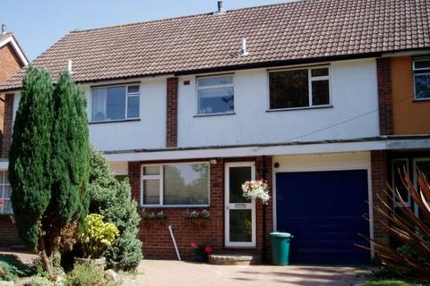 3 bedroom terraced house to rent, Caterham on the Hill