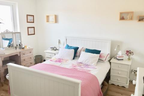 3 bedroom semi-detached house for sale, Courtenay Road, Deal, CT14