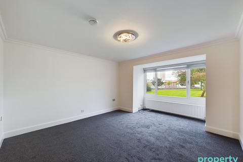 3 bedroom terraced house to rent, Loch Loyal, East Kilbride, South Lanarkshire, G74