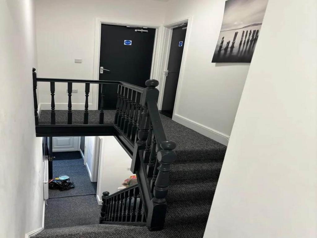 85750430-4b6e-44f1-a